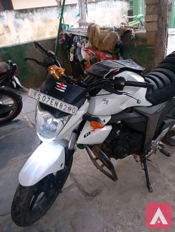 Suzuki gixxer 150 no problems good condition