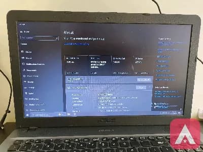 Asus Laptop - Core i3 6th Gen / 4GB RAM / 512GB SSD /Good Condition