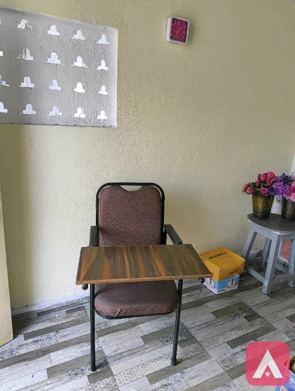 6 study chairs