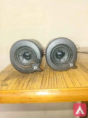 small Bluetooth speaker's
