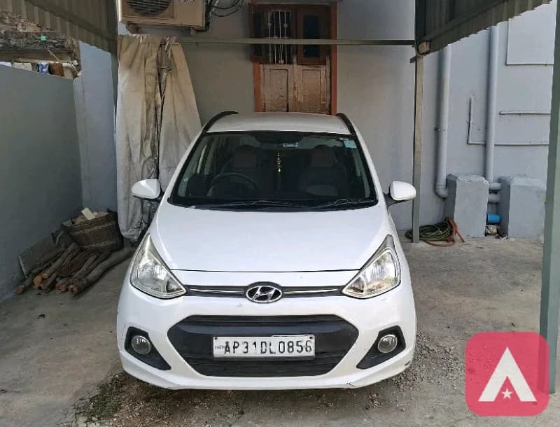 Hyundai Grand i10 Sportz Anniversary edition 19500km