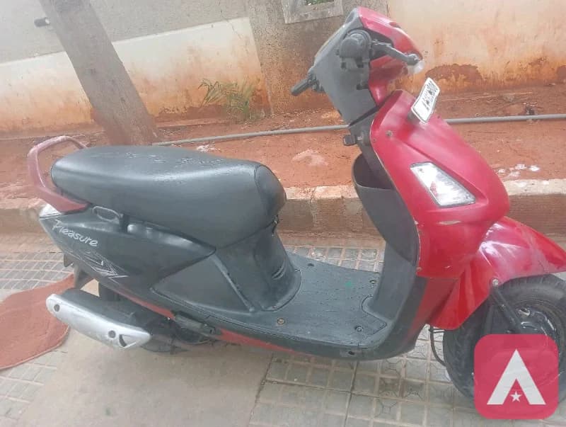 pleasure scooty