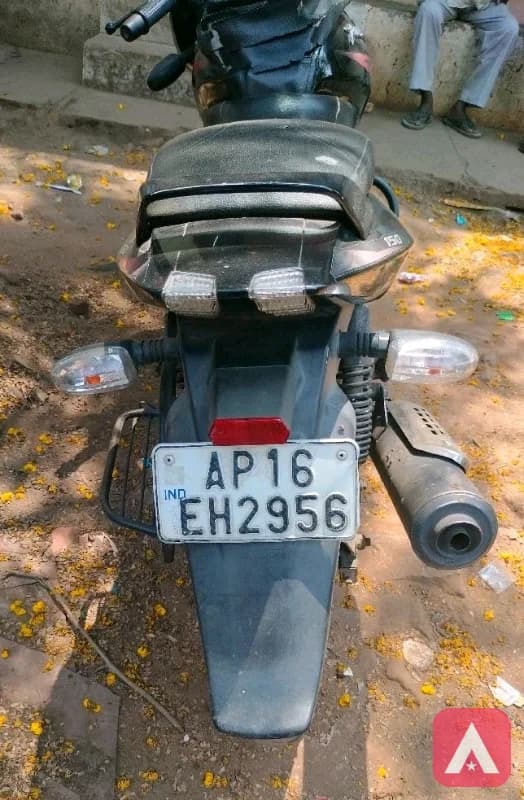 pulsar 150 2017 model. BS4