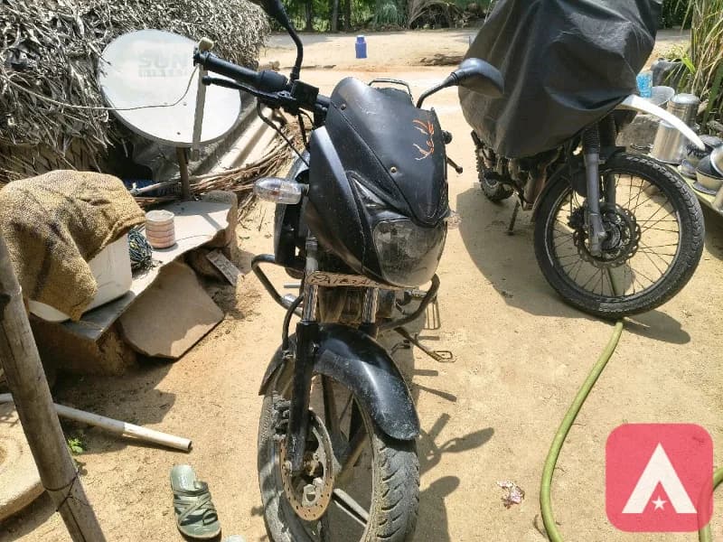 pulsar 150