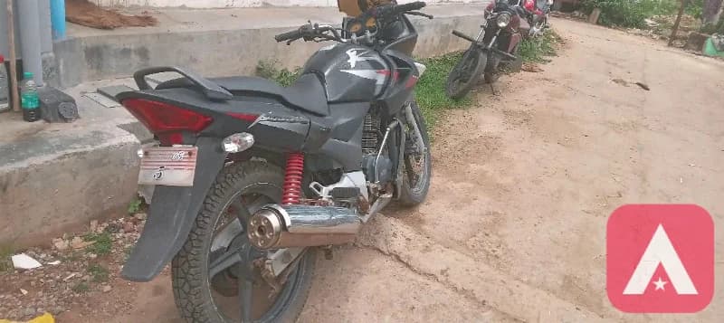 karizma r hero honda