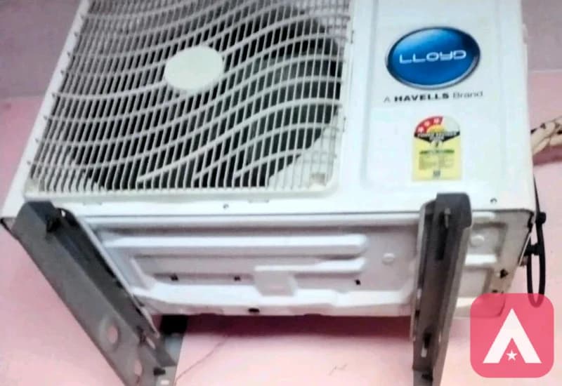 Lloyd AC 1.5 ton inverter