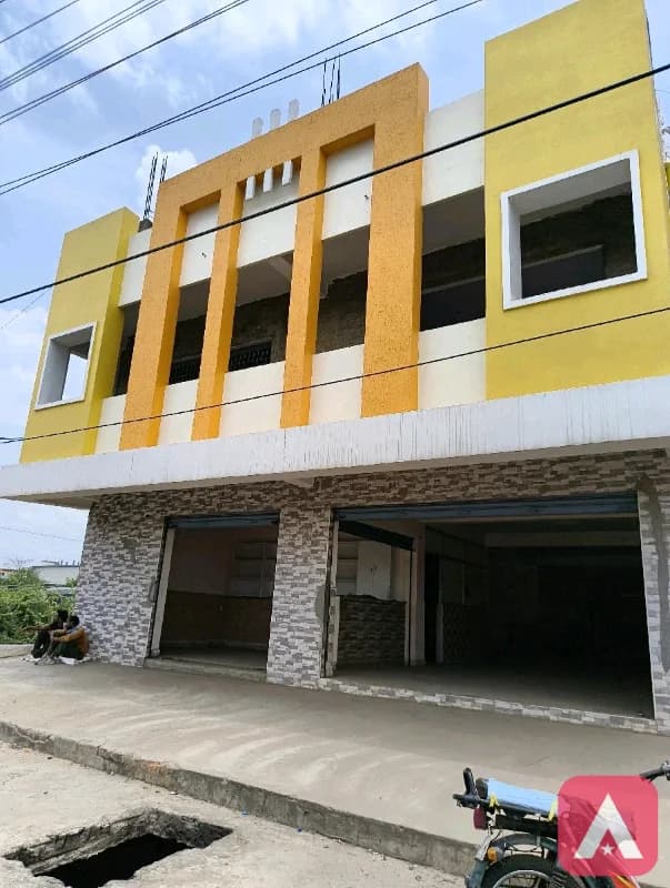G+1 COMMERCIAL BUILDING AVAILABLE FOR SALE