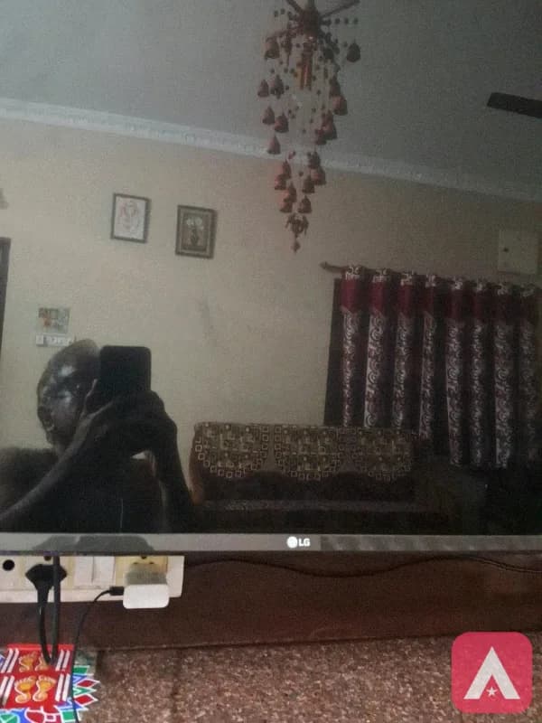 LG WEB OS 55 INCHES