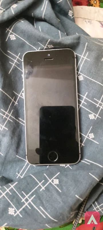 iPhone 5s excellent condition