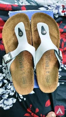 Birkenstock White Sandals – Brand New, Sealed with Box