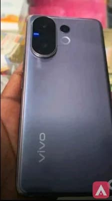vivo v60, 512+16gb, excellent condition