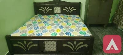6 by 6 bed with mattress
